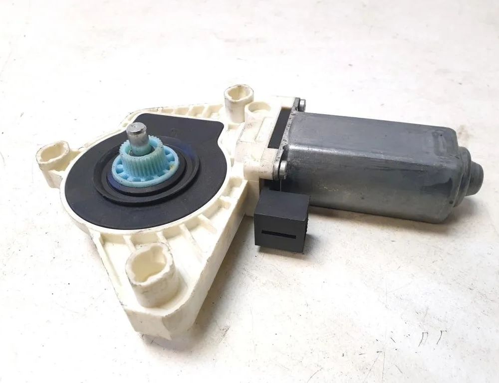 VOLKSWAGEN Passat B8 (2014-2023) Front Left Door Window Regulator Motor 504959801B 28840054