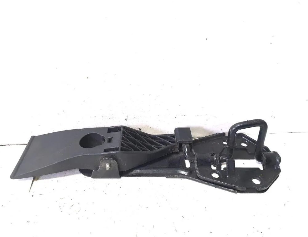 AUDI A6 C7/4G (2010-2020) Motora pārsega slēdzene 4G0823480 30348718