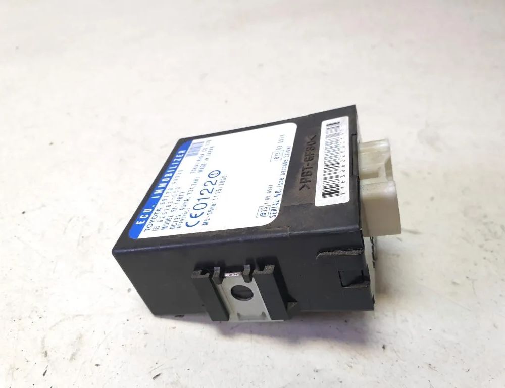 TOYOTA Avensis Verso 1 generation (2001-2003) Imobilaizera vadības bloks 8978044030 32784260