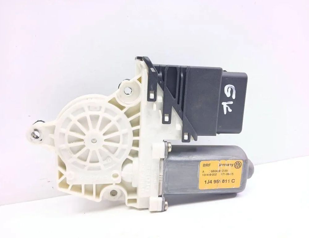 VOLKSWAGEN Bora 1 generation (1998-2005) Моторчик стеклоподъемника задней левой двери 17106415,1J4959811C 31276420