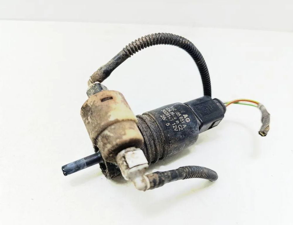 VOLKSWAGEN Passat B7 (2010-2015) Моторчик бачка омывателя 1T0955651A 31365082