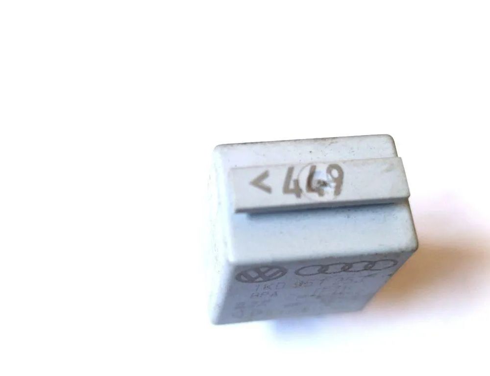 SKODA Octavia 2 generation (2004-2013) Relays 1K0951253 31371860