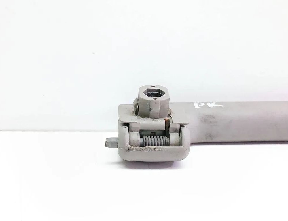 AUDI A6 C6/4F (2004-2011) Priekšējais kreisais jumta rokturis 4B0857607 31396577