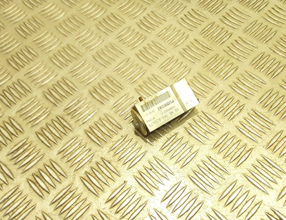 SEAT Altea 1 generation (2004-2013) Клапан расширения кондиционера воздуха 1K0820679,1K2820103 20134780