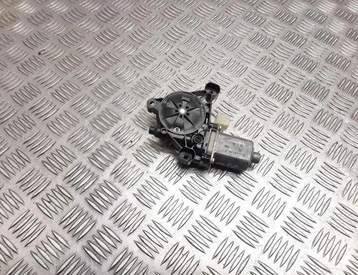 SKODA Octavia 3 generation (2013-2020) Маторчик стеклоподъемника передней левой двери 0130822717,S850202099,5Q0959801B 20670528