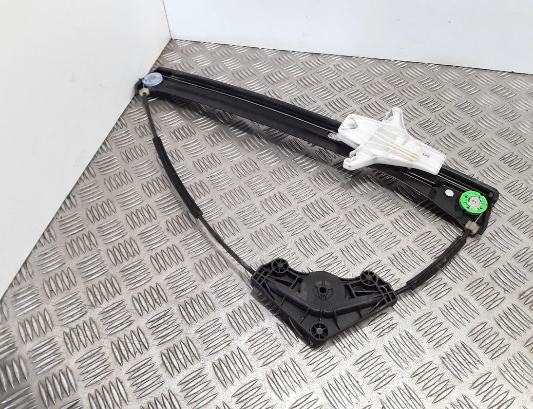 VOLKSWAGEN Touran 3 generation (2015-2023) Rear Right Door Window Regulator 5TA839462B 20679113
