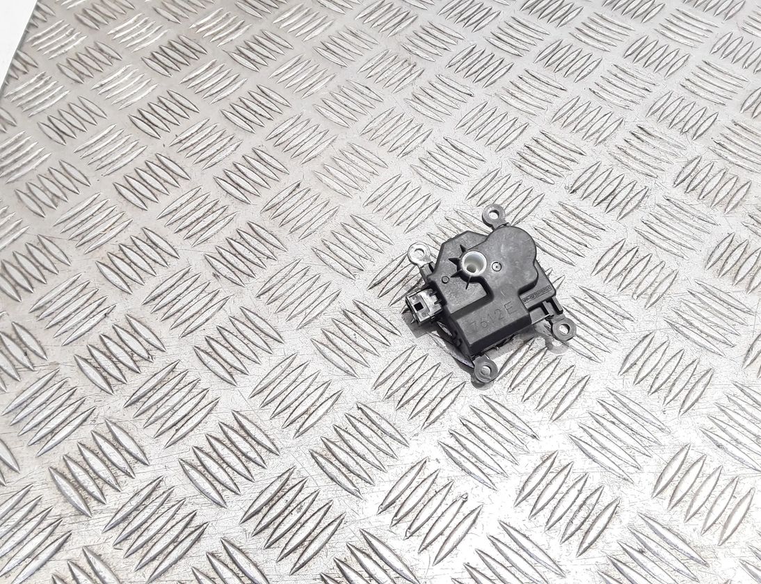 MAZDA CX-5 2 generation (2017-2024) Двигатель задвижки потока воздуха кондиционера воздуха 7612E 20950490