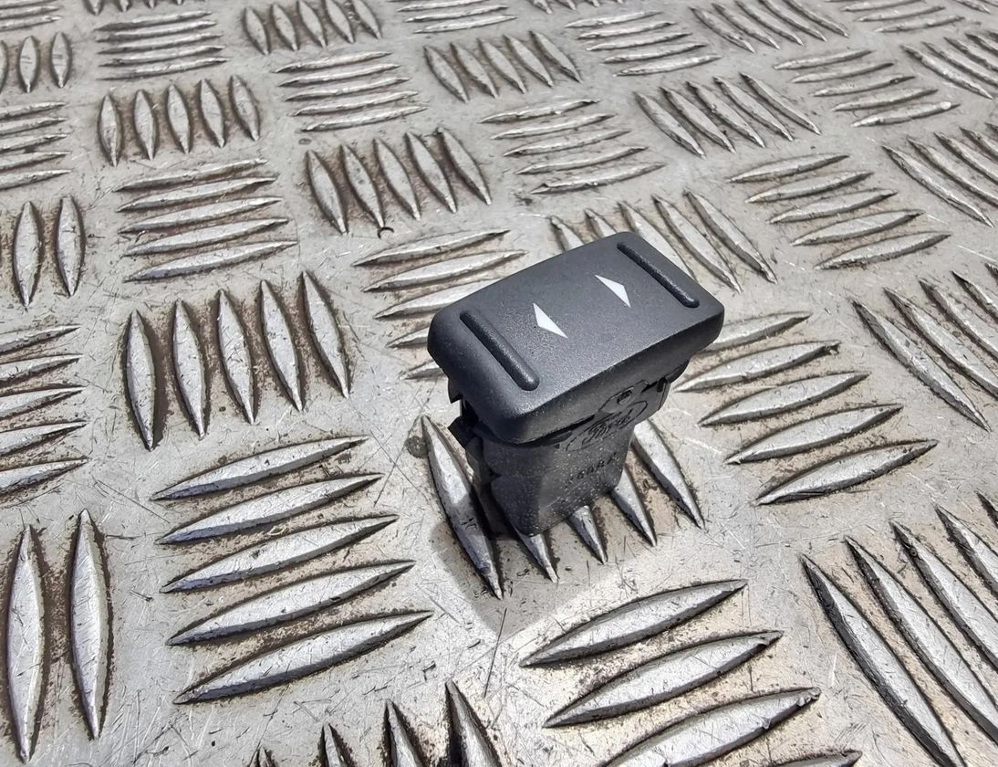 FORD Focus 2 generation (2004-2011) Front Right Door Window Switch 7m5t14529aa 24982103