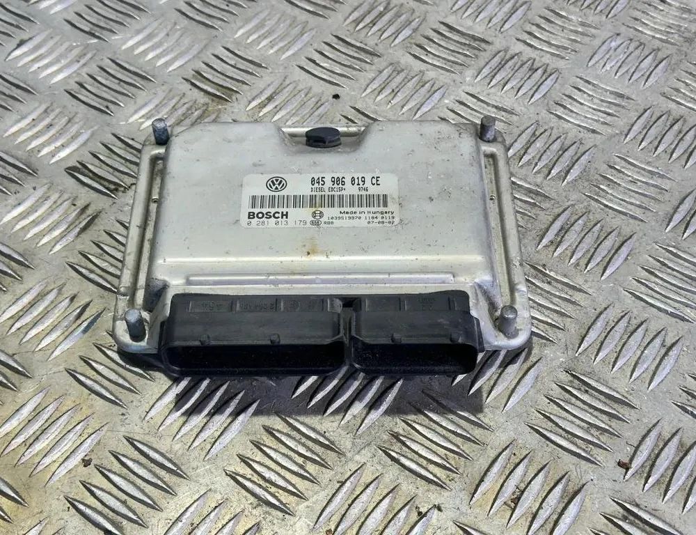SKODA Fabia 6Y (1999-2007) Блок управления двигателем 045906019CE 26959727