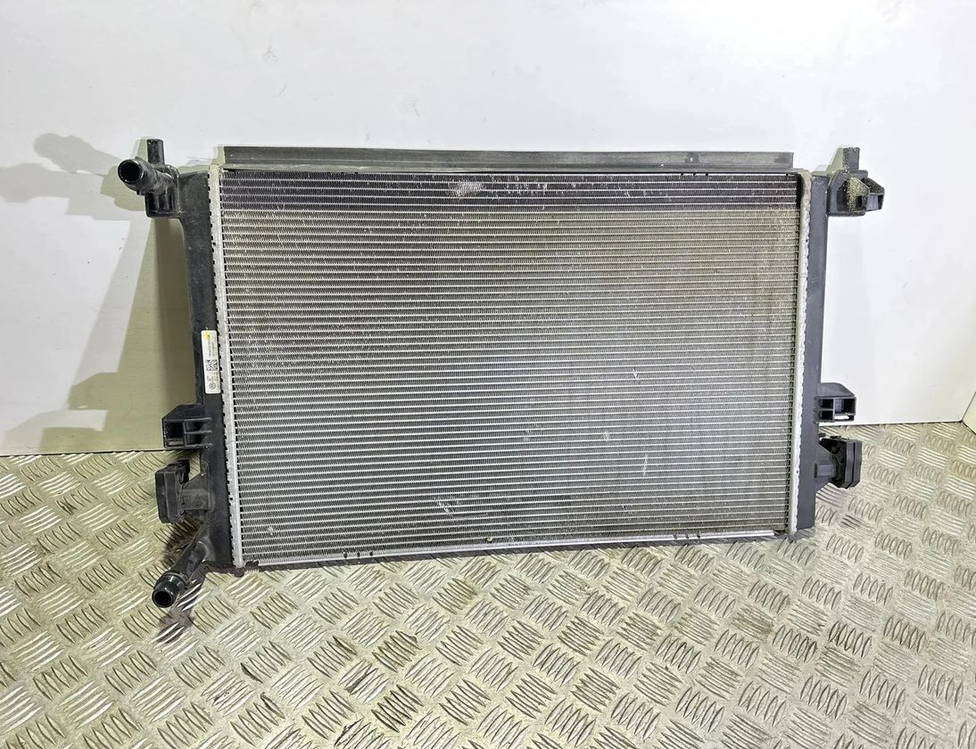 VOLKSWAGEN Golf 7 generation (2012-2024) Gaisa kondensācijas radiators 5Q0121251GB 27965335