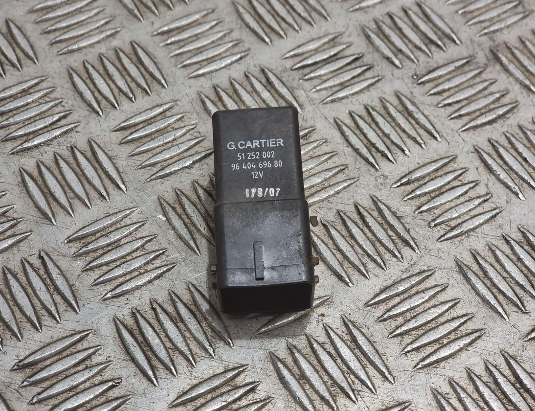 CITROËN C5 2 generation (2008-2017) Aizdedzes sveces 9640469680 29616046