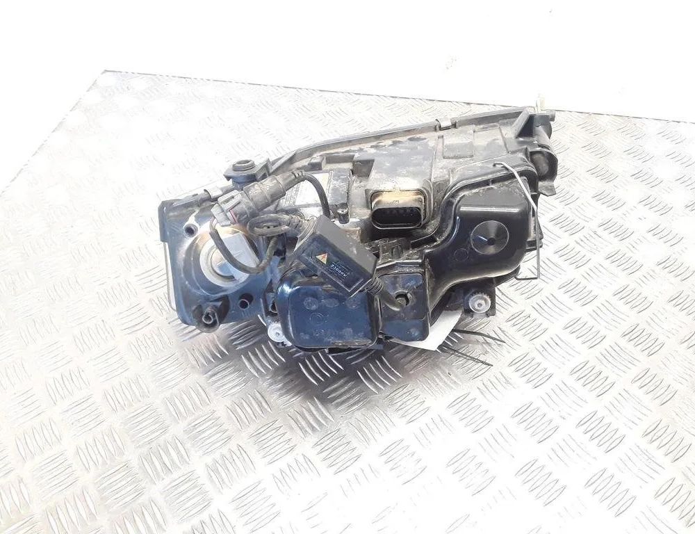 AUDI A6 C6/4F (2004-2011) Front Right Headlight 15592400 31935967