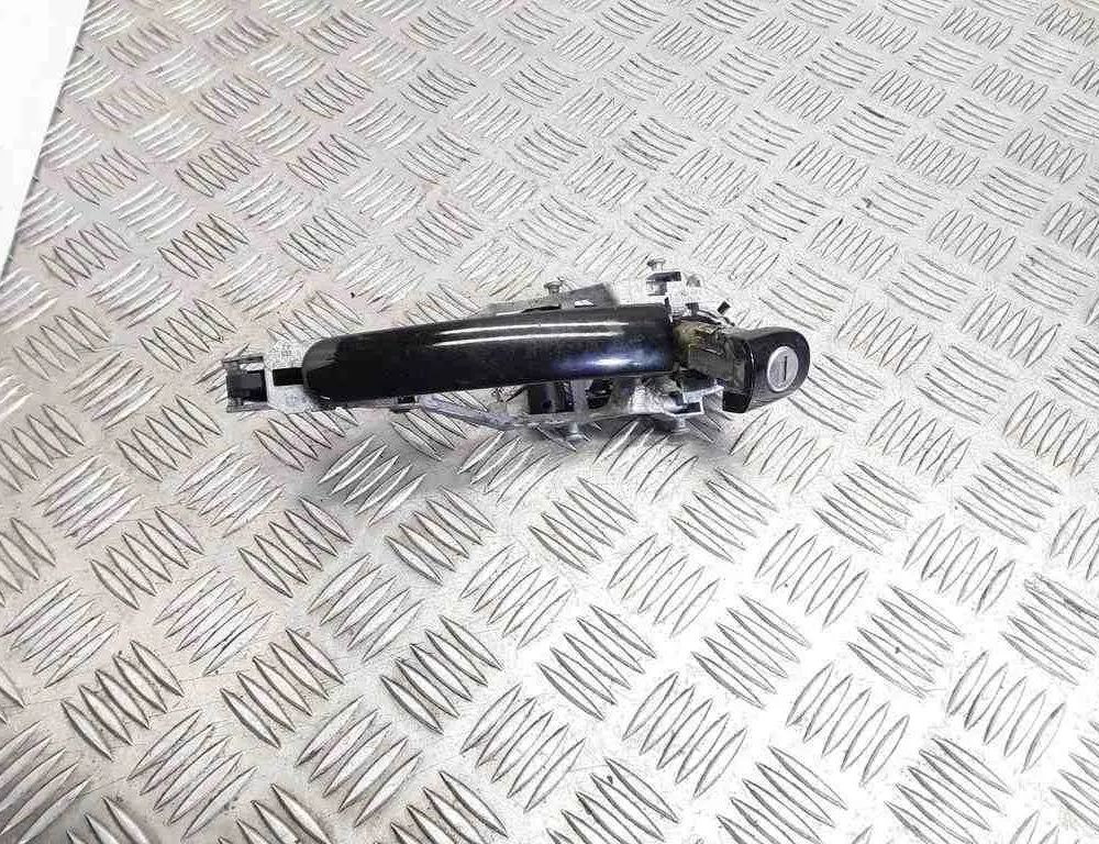 VOLKSWAGEN Golf 8 generation (2019-2023) Наружная ручка боковых левых дверей 5J0837886C 32696183