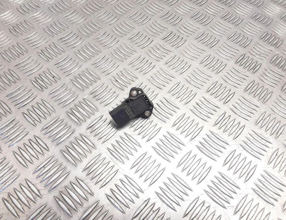 VOLKSWAGEN Golf 8 generation (2019-2023) Датчик MAP 0281002977,03G906051E 32784014