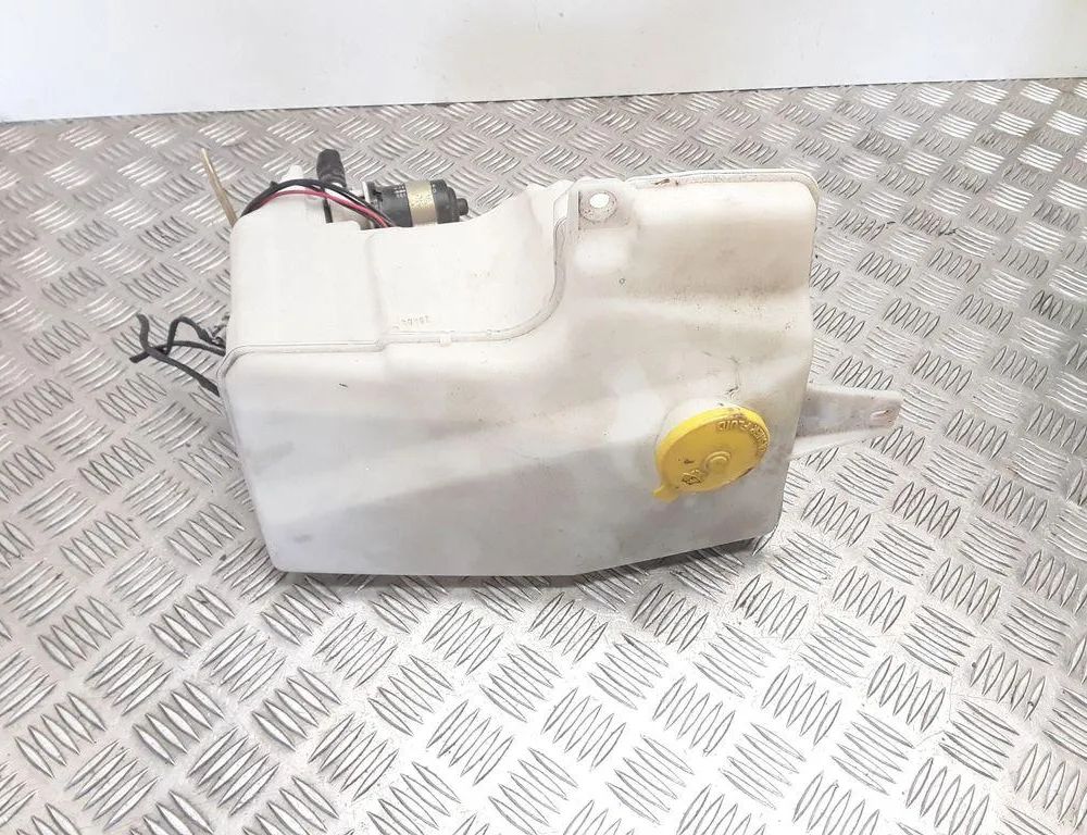 MAZDA 3 BK (2003-2009) Logu mazgāšanas tvertne 855341054 32842356