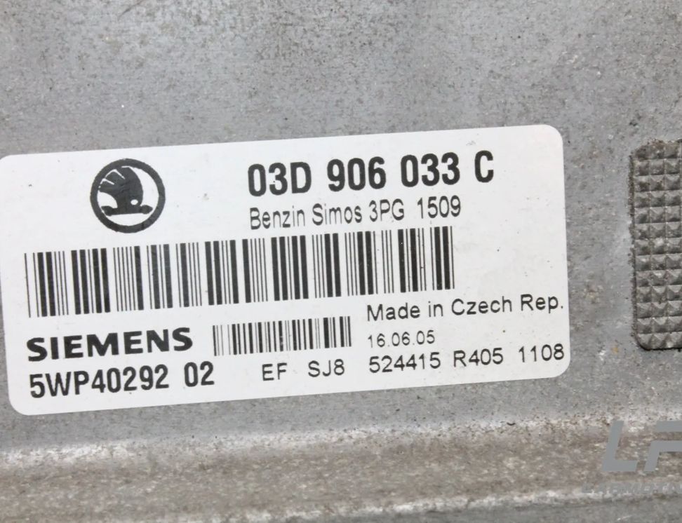 SKODA Fabia 6Y (1999-2007) Engine Control Unit ECU 03D906033C 13570391