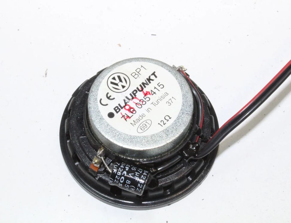 VOLKSWAGEN Touareg 1 generation (2002-2010) Передн. пр. колонка в двери 7L6035415 17014651