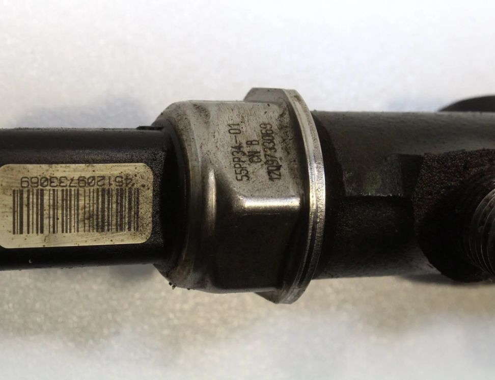 VOLVO V60 1 generation (2010-2020) Топливная рейка 9685297580 17759795