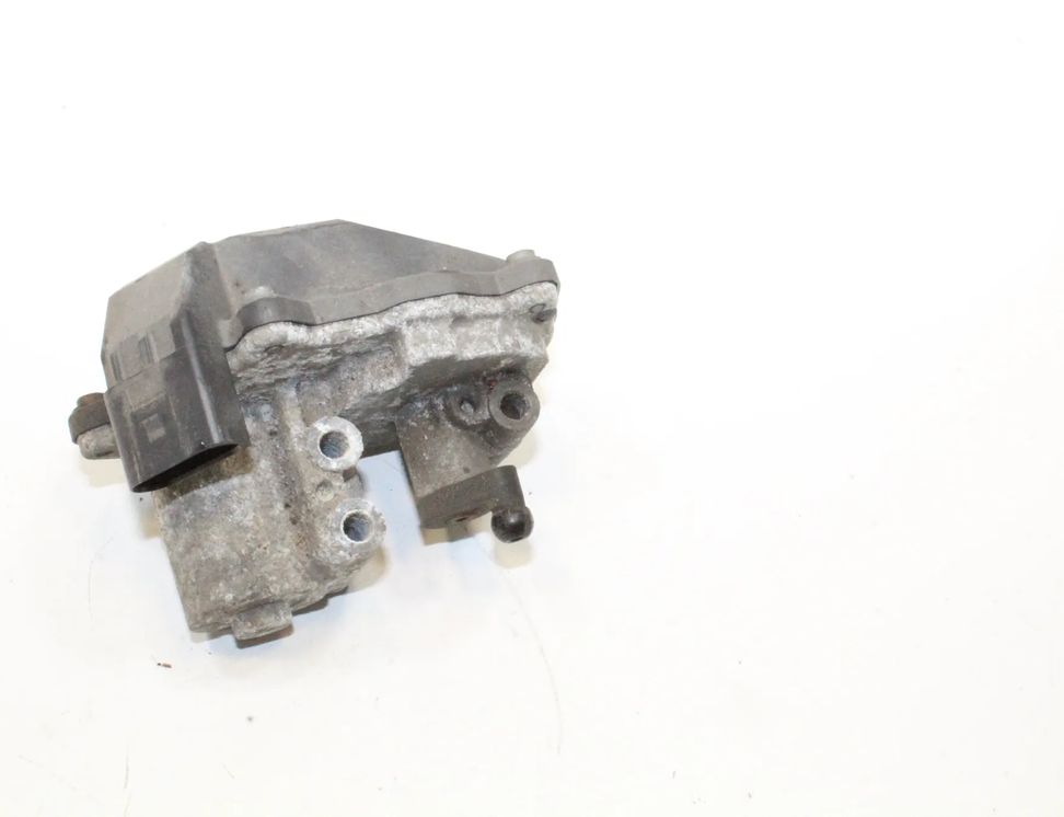 AUDI TT 8J (2006-2014) Vārsta vadības motorīts 06F133482B 19545470