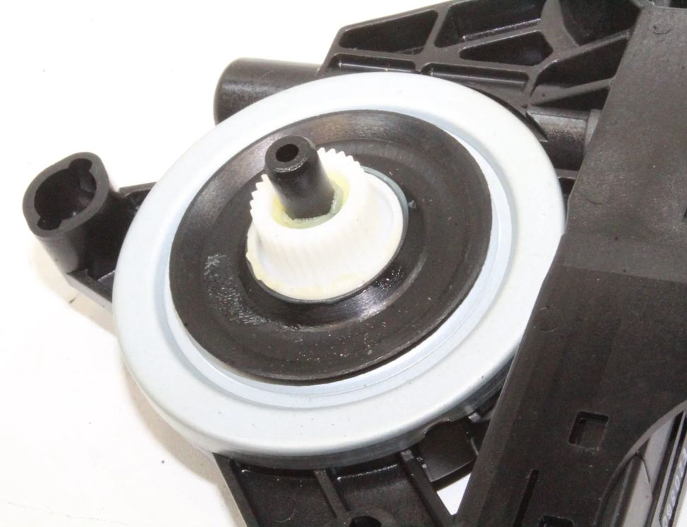 VOLVO V60 1 generation (2010-2020) Моторчик стеклоподъемника задней левой двери 966264-102 20666643