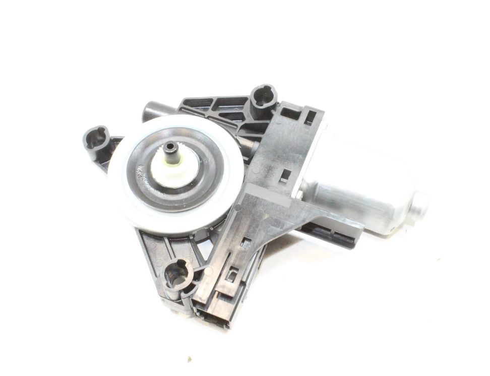 VOLVO V60 1 generation (2010-2020) Моторчик стеклоподъемника задней левой двери 966264-102 20666643