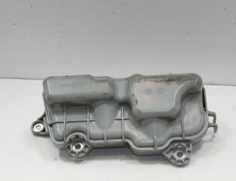 VOLVO S60 2 generation (2010-2020) Вакуумный бак 31339809 21248519