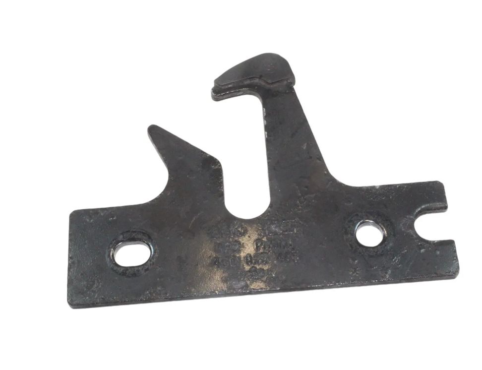 AUDI A6 C7/4G (2010-2020) Крюк капотa 4G0823485 27343222