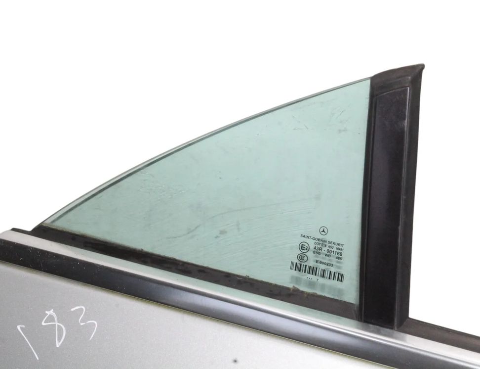 MERCEDES-BENZ CLS-Class C219 (2004-2010) Labās aizmugurējās durvis 775Iridiumsilver 27808731