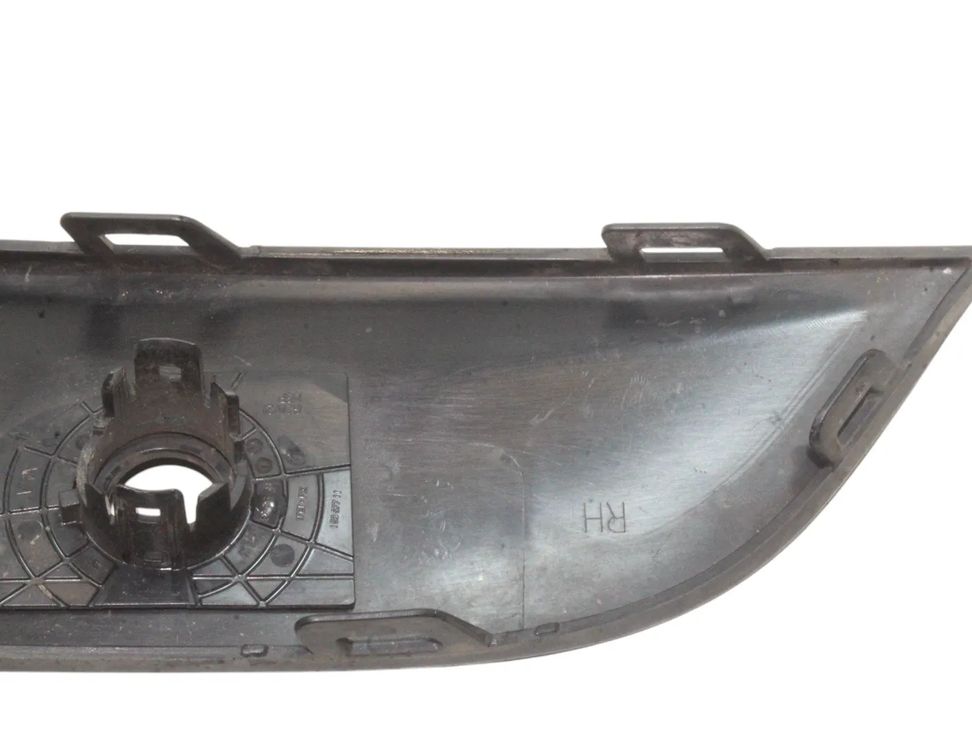 BMW 3 Series G20/G21/G28 (2018-2024) Молдинг бампера передний правый 8079596,8079600 27895610