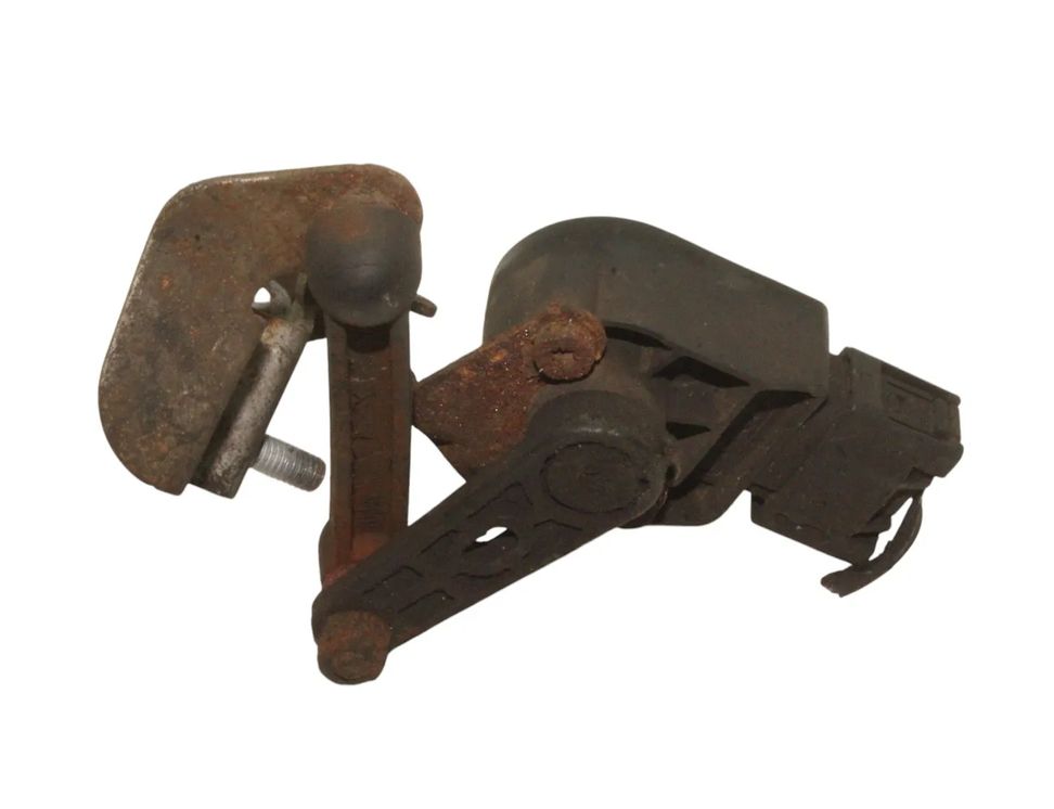 BMW 4 Series F32/F33/F36 (2013-2020) Priekšējais kreisais līmeņa sensors 6870000 28792909