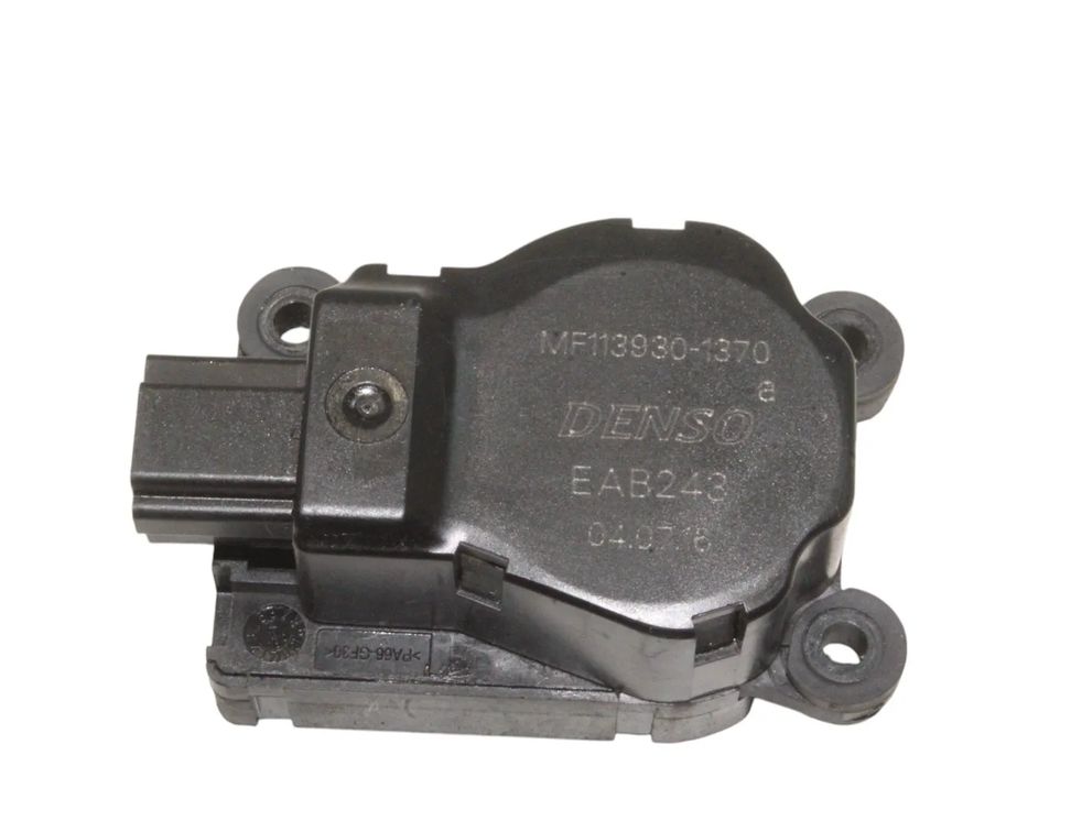 JAGUAR XE 1 generation (2014-2024) Salona sildītāja vadības vārsti MF113930-1370 29090028