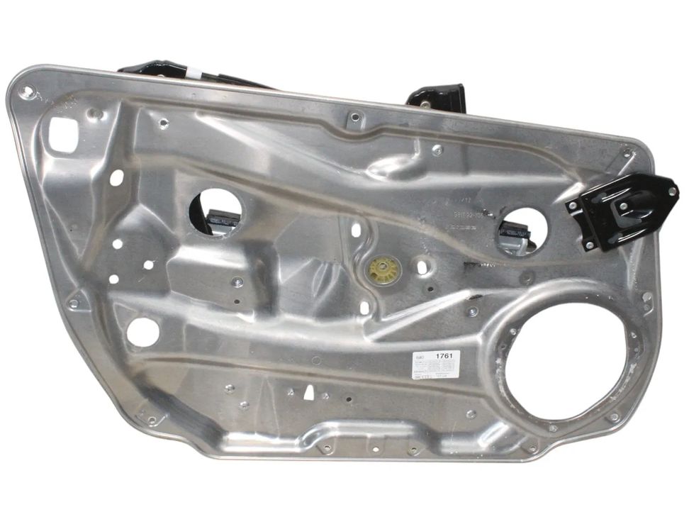 MERCEDES-BENZ C-Class W204/S204/C204 (2004-2015) Priekšējo kreiso durvju logu pacēlājs A2048204102 30757558