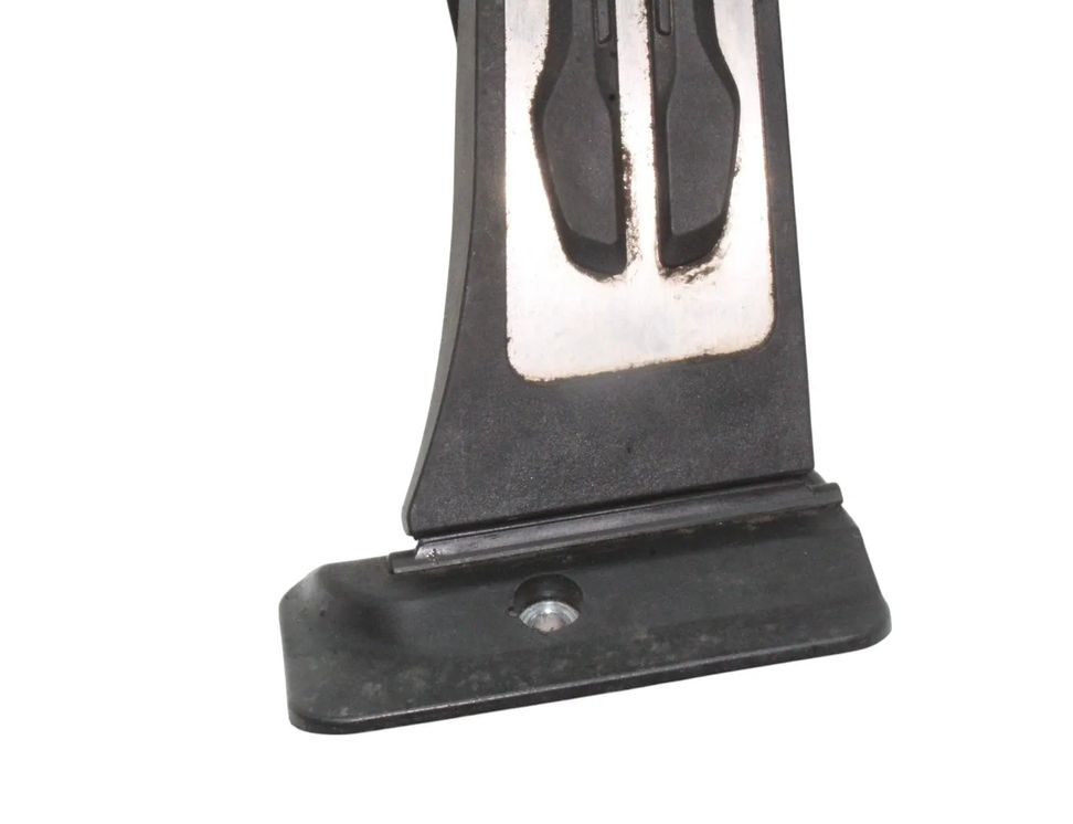 BMW 1 Series F40 (2019-2024) Throttle Pedal 6889820 31088326