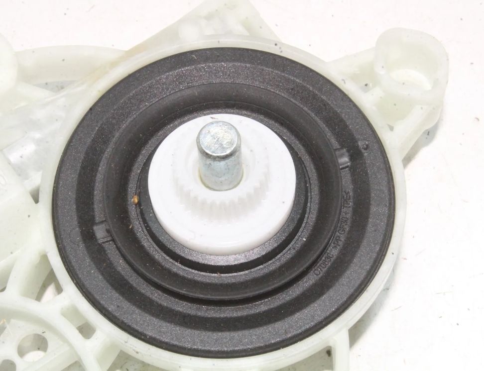 MERCEDES-BENZ EQA 1 generation (2021-2023) Маторчик стеклоподъемника передней левой двери A0009065806 32386702