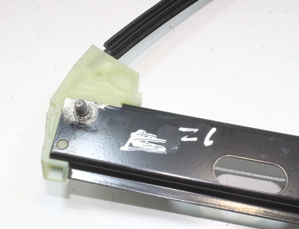 VOLKSWAGEN T-Roc 1 generation (2017-2024) Rear left door window lifter 2GA839461G 32824482