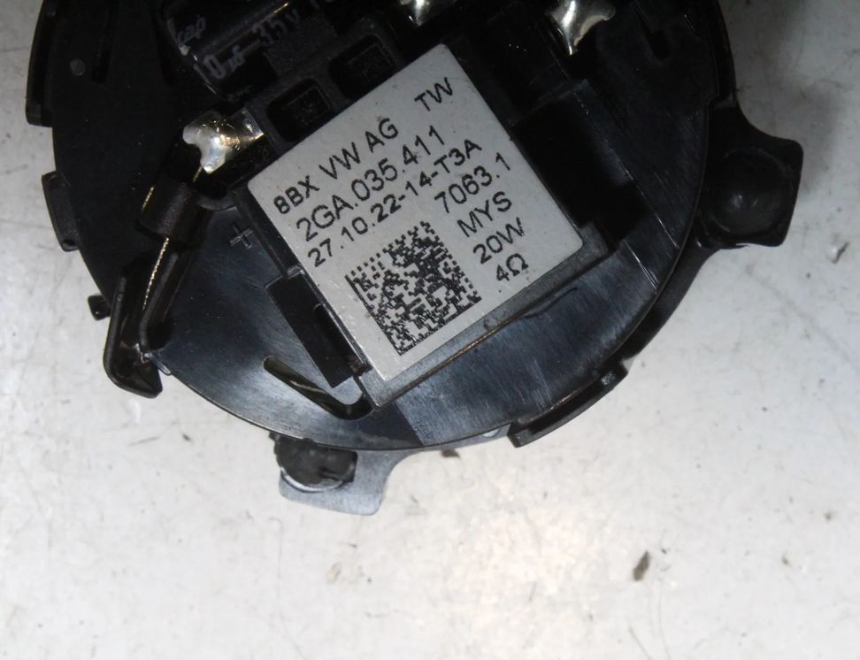 VOLKSWAGEN T-Roc 1 generation (2017-2024) Priekšējo kreiso durvju skaļrunis 2GA035411 32827818