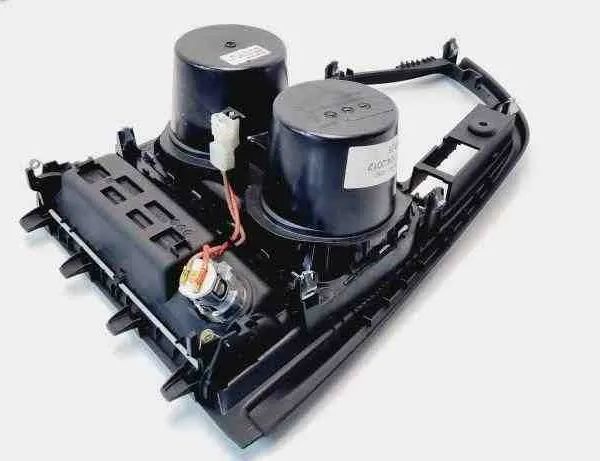 BMW 3 Series F30/F31 (2011-2020) Подстаканник 105048744,105027853,9218926,58450713 32619282