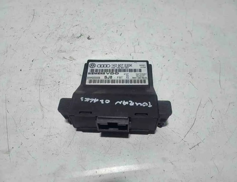 VOLKSWAGEN Golf 8 generation (2019-2023) Vārtejas vadības bloks 1K0907530F,1K0907951,1K0907530K,5WK50000B,1K0907530L 32617063