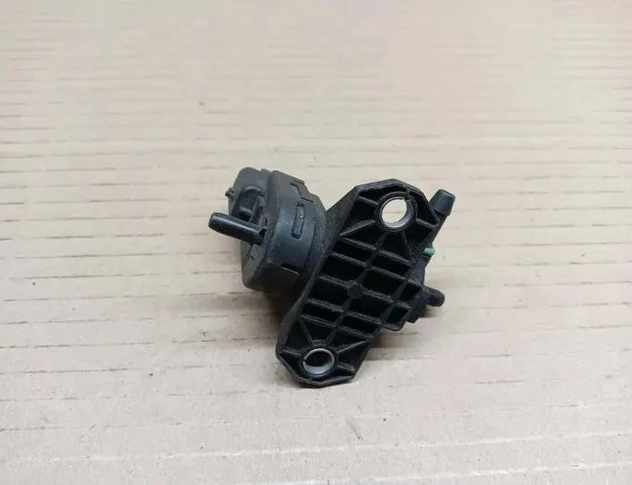 PEUGEOT 308 T9 (2013-2021) Priekšējais kreisais līmeņa sensors 9688124580 27948998