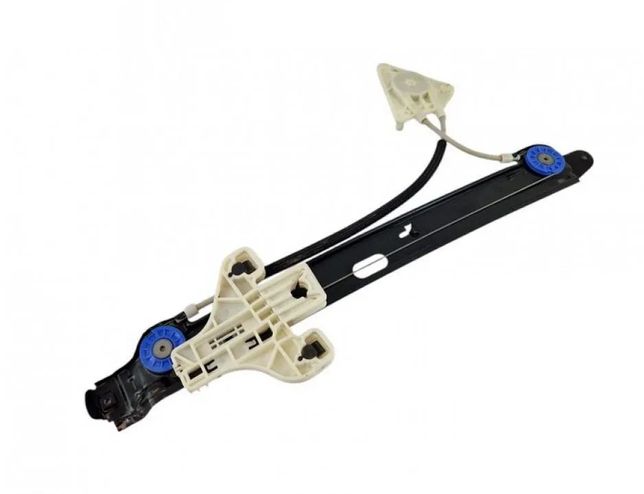 SEAT Altea 1 generation (2004-2013) Aizmugurējo kreiso durvju logu pacēlājs 5P0839401 29034456