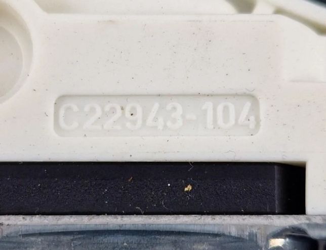 VOLKSWAGEN Passat B8 (2014-2023) Маторчик стеклоподъемника передней правой двери 5Q4959802B,C22943104 30253184