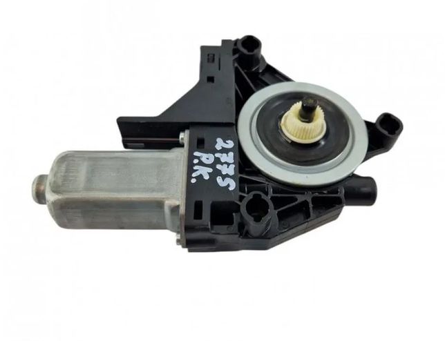 VOLVO V60 1 generation (2010-2020) Priekšējo kreiso durvju logu pacēlāja motorīts 966268103 31693233