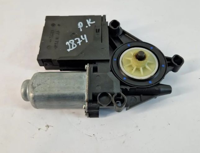 VOLKSWAGEN Touran 1 generation (2003-2015) Priekšējo kreiso durvju logu pacēlāja motorīts 1k0959793j,1t0959701d 33005712