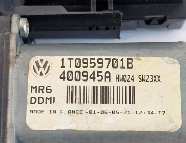 SKODA Octavia 2 generation (2004-2013) Priekšējo kreiso durvju logu pacēlāja motorīts 1k0959793g,1t0959701b 33043272