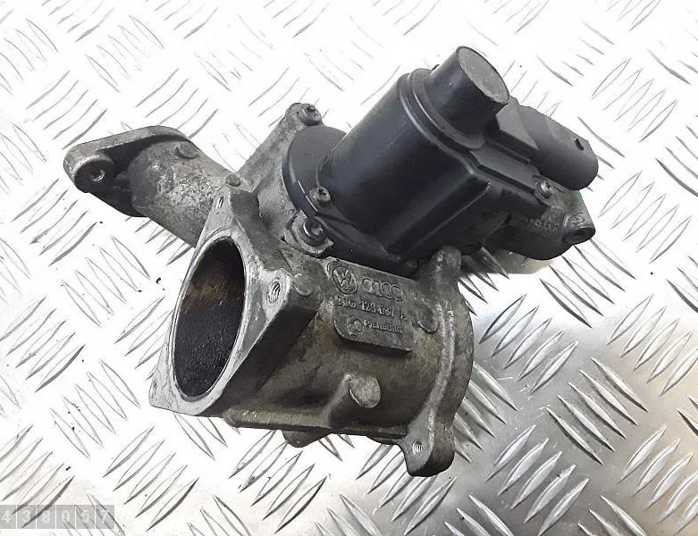 VOLKSWAGEN Passat B6 (2005-2010) EGR Cooler 03G129637A 28651705