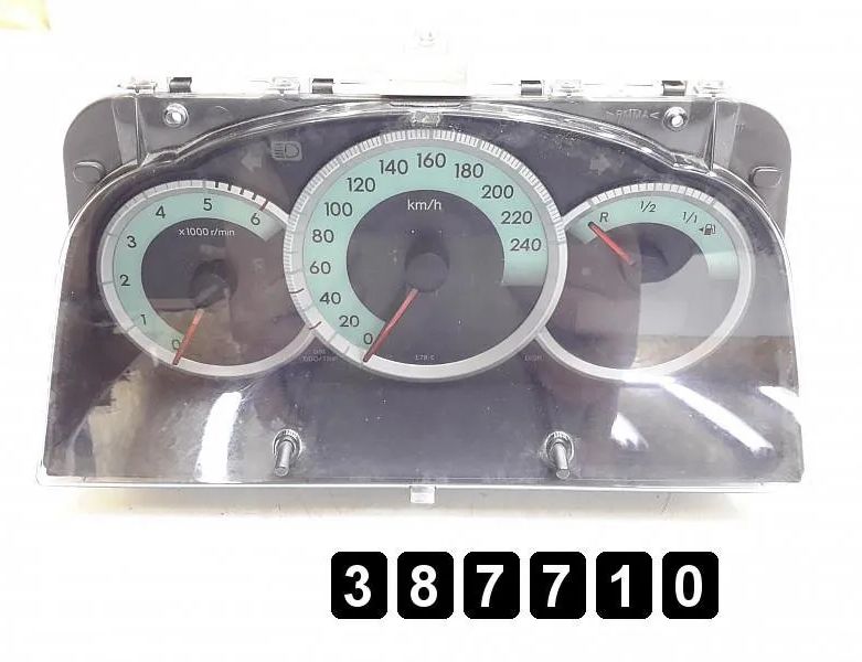 TOYOTA Corolla Verso 1 generation (2001-2009) Спидометр 838000f090 28656108