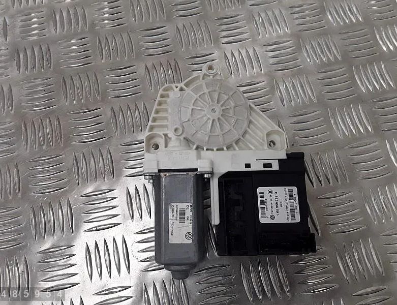 VOLKSWAGEN Golf 6 generation (2008-2015) Aizmugurējo kreiso durvju logu pacēlājs 1K0959792Q 29309687