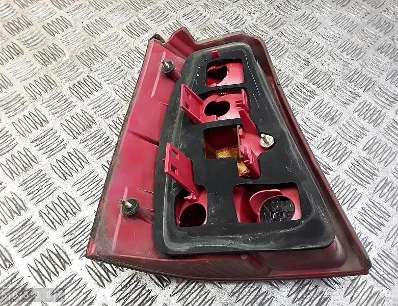 LAND ROVER Defender 1 generation (1983-2016) Rear Left Taillight 1j9945075aa 31644726