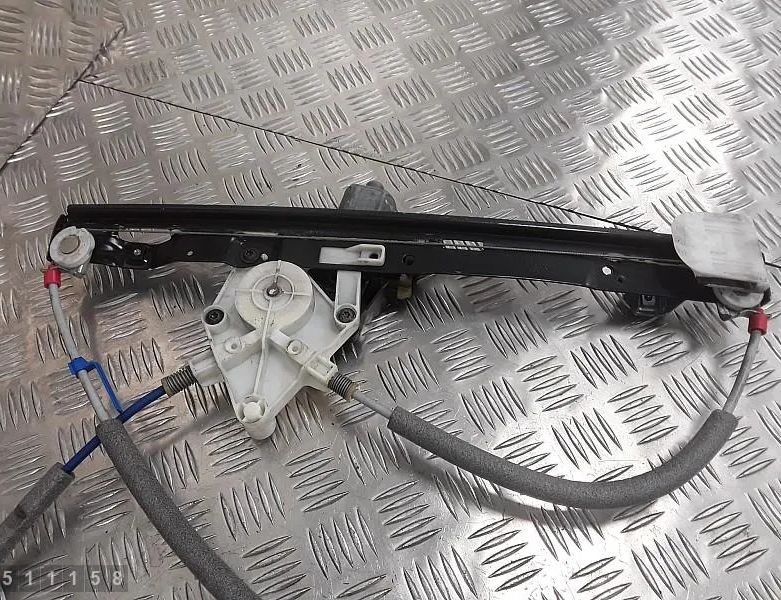 MERCEDES-BENZ G-Class W463 (1990-2024) Aizmugurējo kreiso durvju logu pacēlājs av1114553l4 33010690