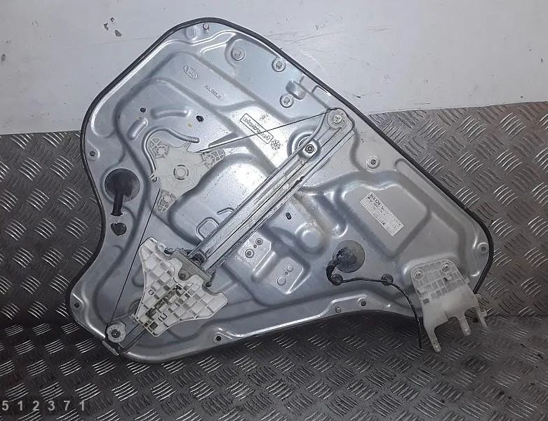 MERCEDES-BENZ G-Class W463 (1990-2024) Aizmugurējo kreiso durvju logu pacēlājs 834702L210 33066850